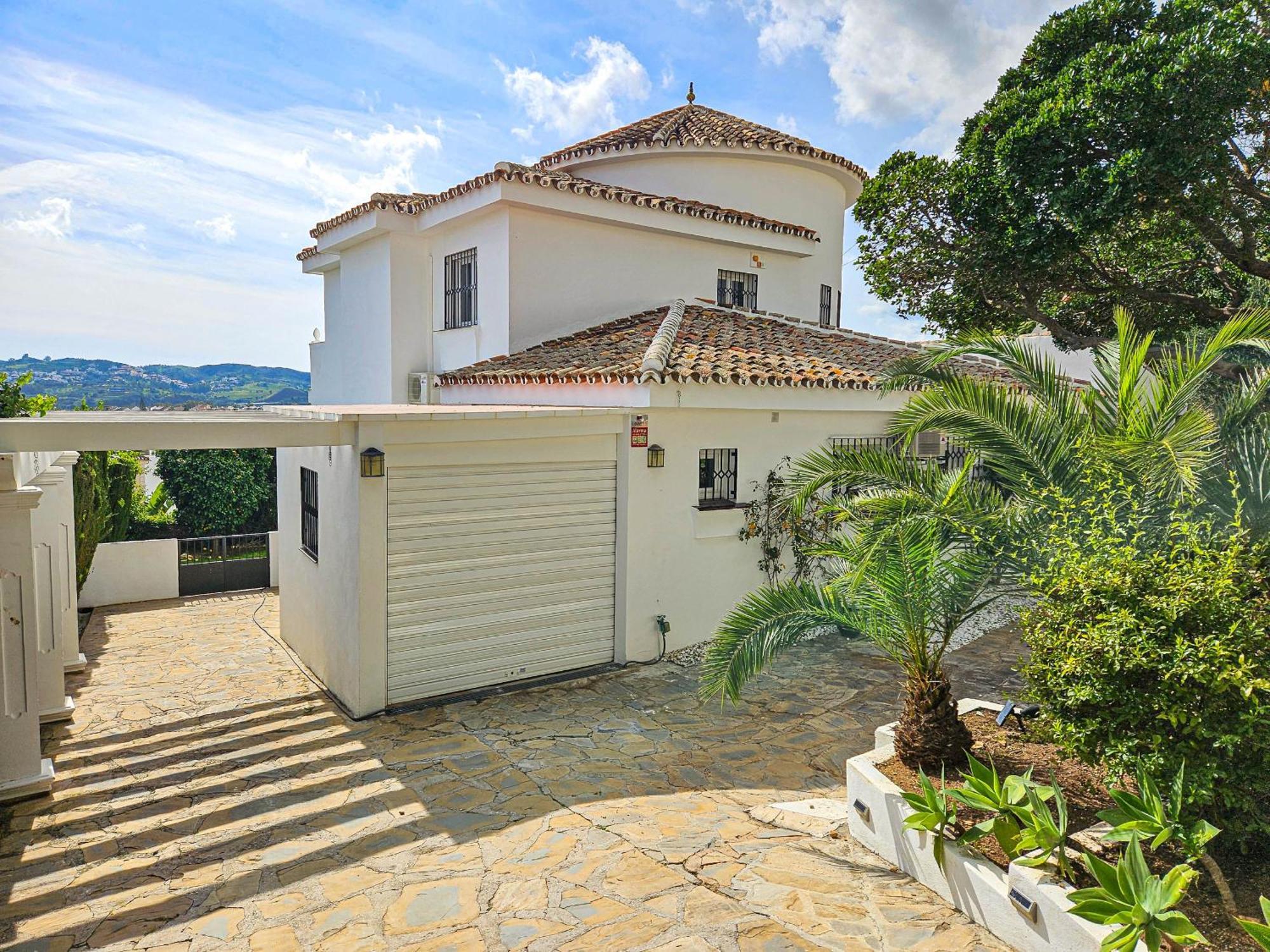 Villa Las Mariposas In La Sierrezuela, Mijas Costa Михас-Коста Экстерьер фото