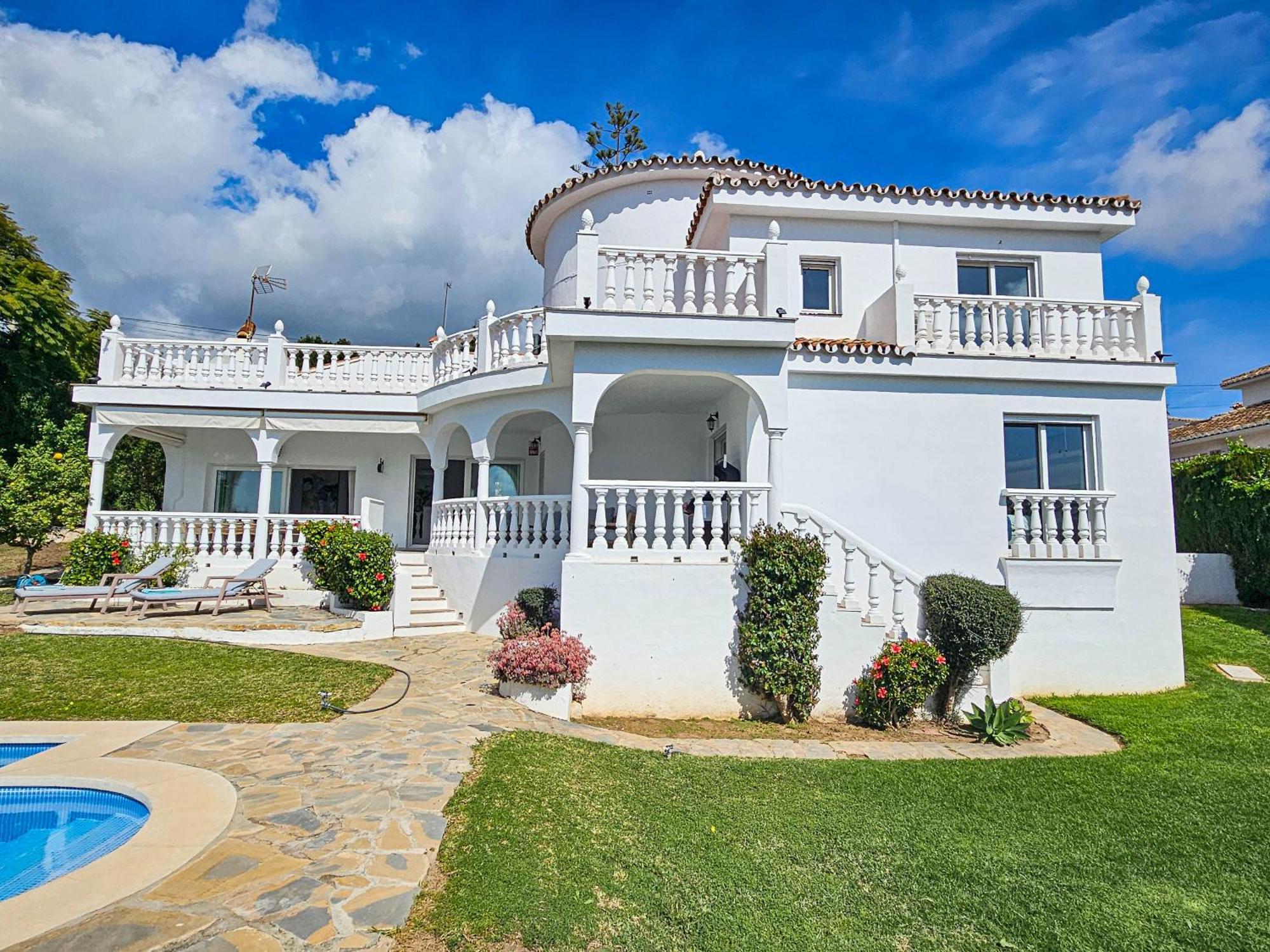 Villa Las Mariposas In La Sierrezuela, Mijas Costa Михас-Коста Экстерьер фото